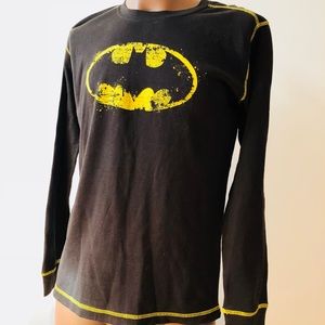 New Batman distressed logo L/S thermal shirt NWT